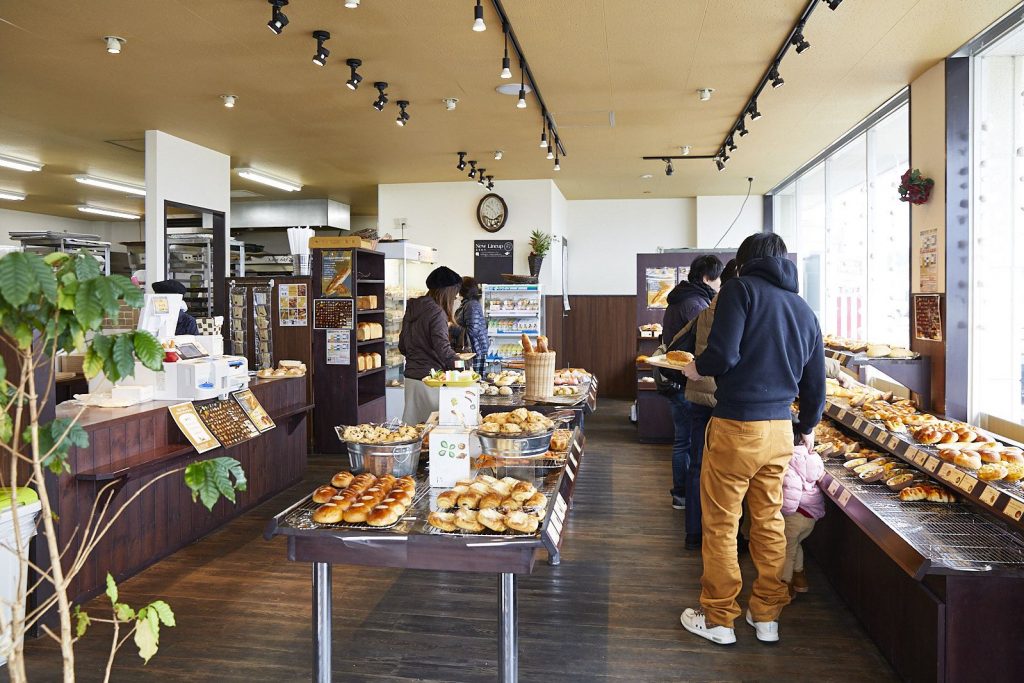 パン屋 モンフルーフ 橿原