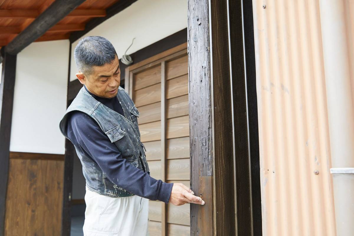 橿原市今井町 古民家 塗装職人