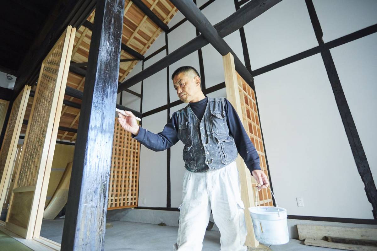 橿原市今井町 古民家 塗装職人