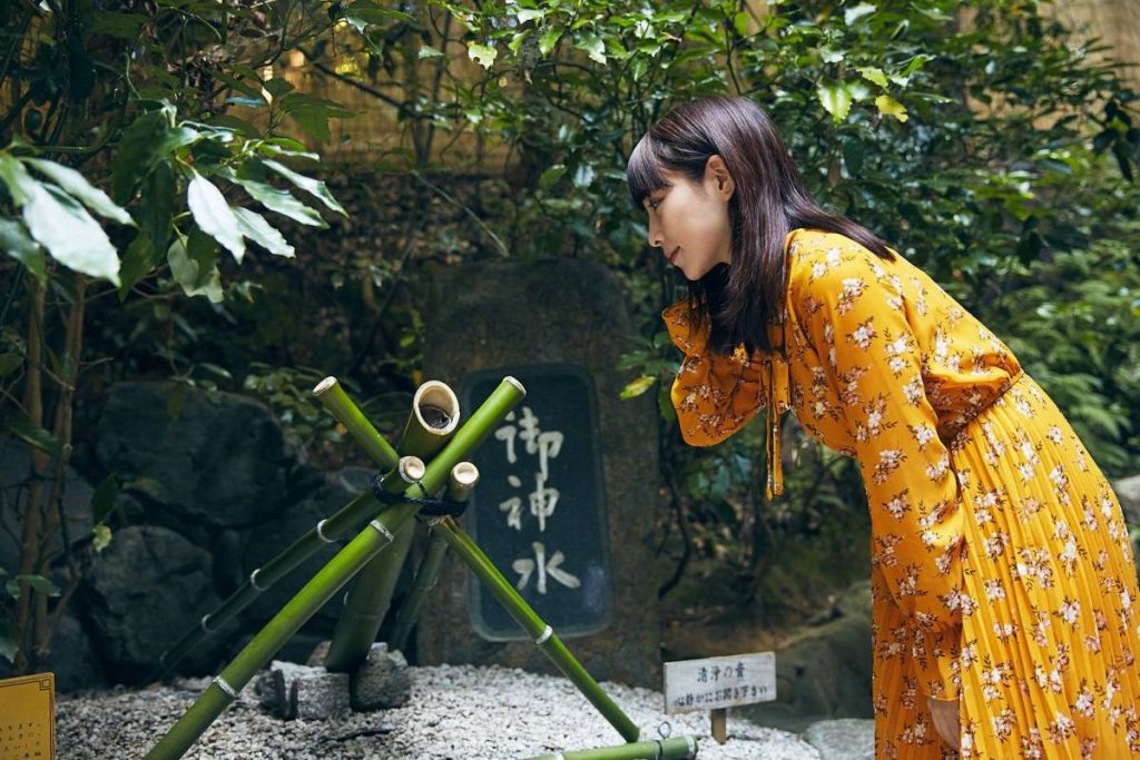 狭井神社 大神神社 ご神水