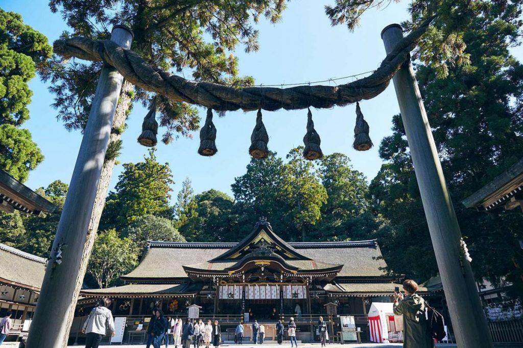 大神神社 アクセス 拝殿